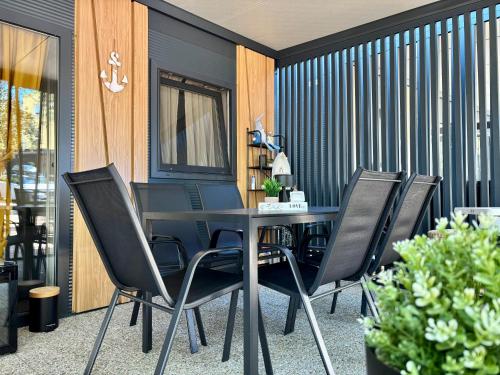 Posezení v ubytování TJ Escape - Mobile Home