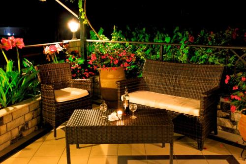 Gallery image of Hotel Odeon in Vasiliki