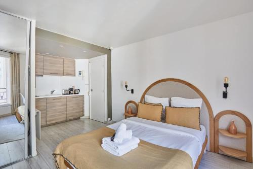 Modern Suite Champs Elysées Trocadero by SP