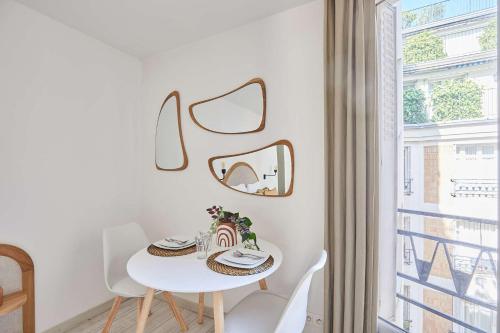 Modern Suite Champs Elysées Trocadero by SP