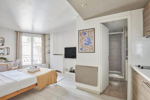 Modern Suite Champs Elysées Trocadero by SP