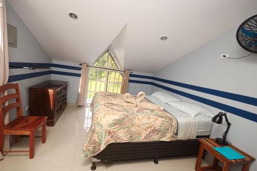 Ένα ή περισσότερα κρεβάτια σε δωμάτιο στο Marissa Guest House