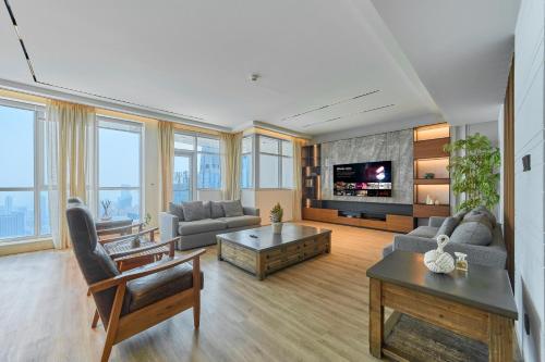Exclusive Torch Tower Penthouse In Dubai Marina