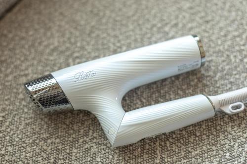 a white toothbrush sitting on top of the carpet at Cozy Stay Asahikawa in Asahikawa