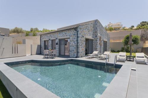 Villa Rea - With Private Heated Pool