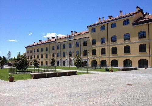 Navigli-Centro Apt con WIFI e AC a 800 mt da M2