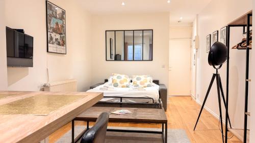 Elegant Home in Bordeaux s Old Town