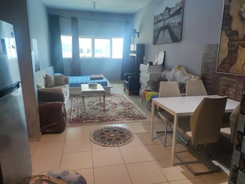 Cozy full furnished Studio flat near Ajman Cornish