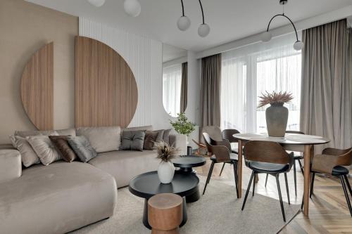 Horizon Sauna & Jacuzzi & Parking 2 by Grand Apartments