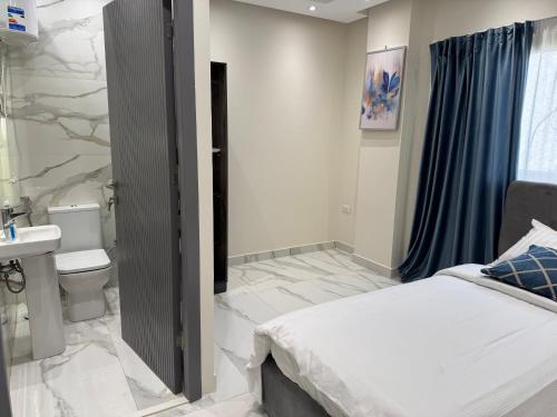 Koupelna v ubytování Zayed Hotel