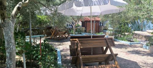 Imagen de la galería de Elvish Garden Boutique B&B, en Berat
