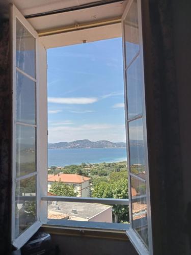 Studio VUE MAGNIFIQUE SUR LA MER
