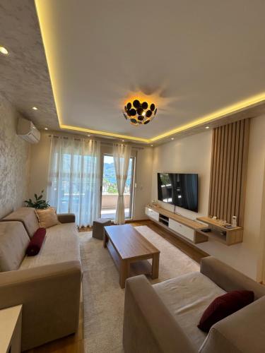Imagen de la galería de Apartment Luka Kotor, en Tomići