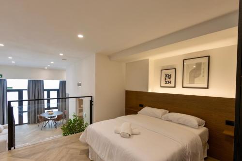 Boutique Room - One Tower