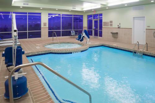 Bazén v ubytování SpringHill Suites by Marriott Houston Westchase nebo v jeho okolí