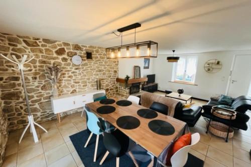 Photo de la galerie de l'établissement Belle maison 6 pers TERRASSEJARDIN à Vannes, à Vannes