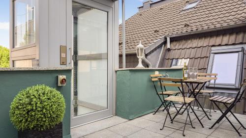 Μπαλκόνι ή βεράντα στο 4 Schlafzimmer, Wintergarten & Terrasse & Parkplatz, nahe Hbf