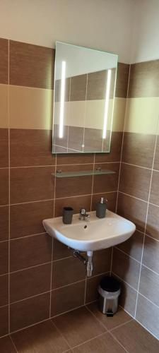 Apartments Orangeにあるバスルーム