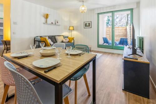 Appartement Rivière Thiou avec jardin