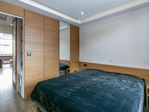 Appartement élégant et rénové, idéalement situé sur le front de neige à Val d'Isère, proche du village