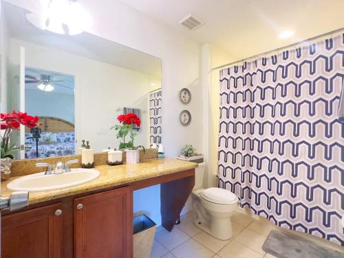 Near Disney Incredible 4 Bd Home - Amazing resort photo 27