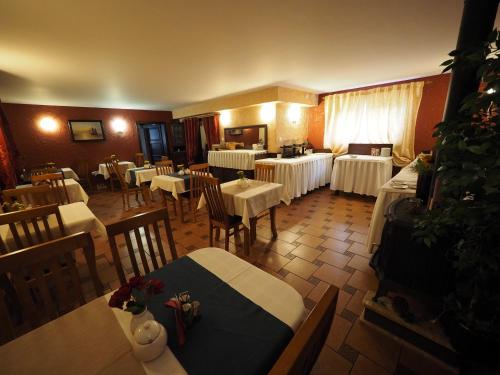 Restaurant o un lloc per menjar a Heweliusz