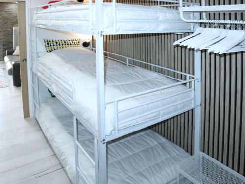 Studio cosy bord de piste aux Orres avec balcon, animaux acceptés - FR-1-322-667