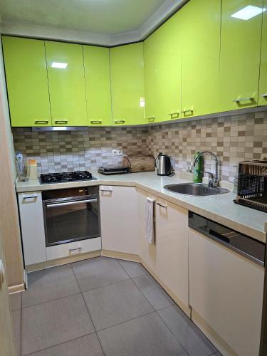 Dapur atau dapur kecil di Explore Old Tbilisi, Family Retreat for 5, Walk to All