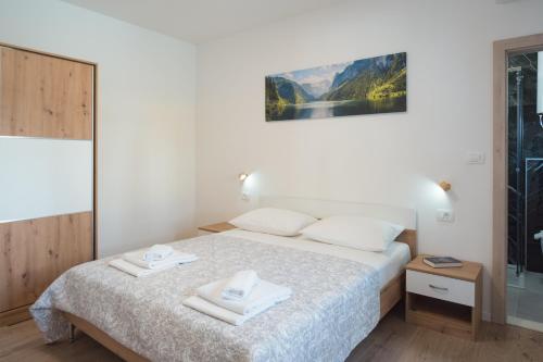 Rocky Apartment