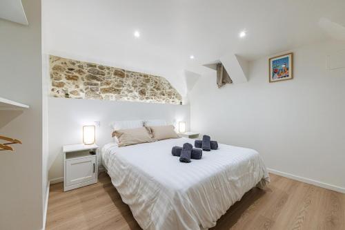Charming 3-Room Old Antibes