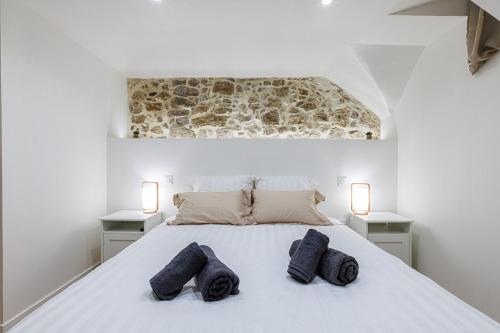 Charming 3-Room Old Antibes