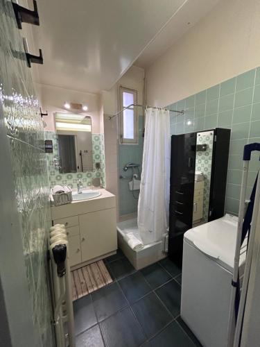 Full apartment Paris City Center - Appartement Paris Centre Quartier Saint Martin