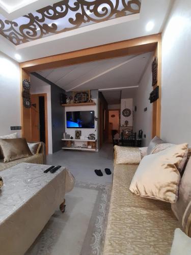 Μια τηλεόραση ή/και κέντρο ψυχαγωγίας στο Residen NIZAR