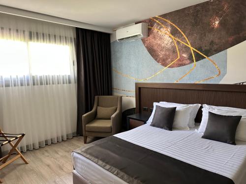 Gallery image of Palladium Beach Hotel- Private Beach Included in Dhërmi