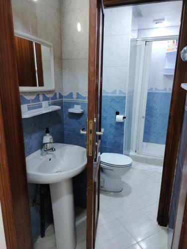 Ένα μπάνιο στο Appartement 11 Casa Voyageurs