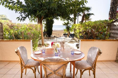 AIGUAMARINA - Amor al mar y la vida