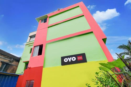Gallery image of Hotel O Maa Shitala Guest House in Kolkata