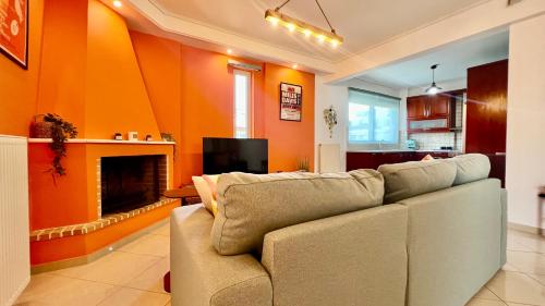 Seaside Central 3bdr Apt with sea views