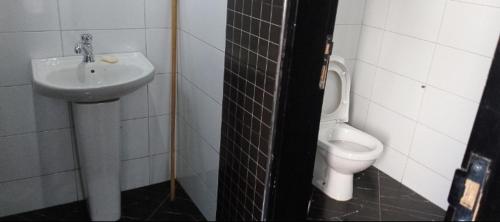 Gallery image of Sunrise guesthouse in Namugongo
