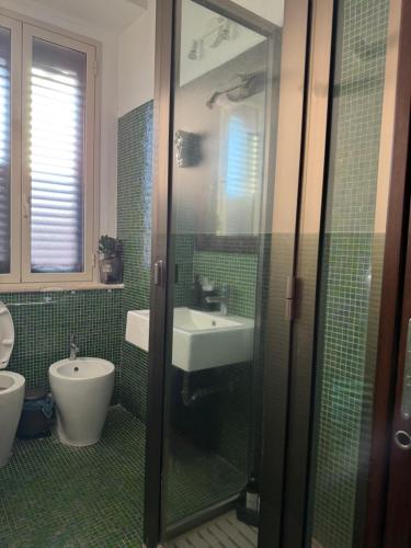 Ένα μπάνιο στο SWiM Apartment Fronte Mare