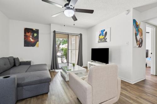 バトンルージュにあるCharming 2-bedroom condo with WiFi, AC in fantastic Baton Rougeのギャラリーの写真