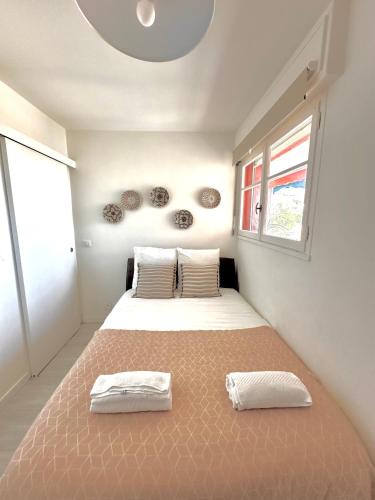 Superbe 4 couchages avec terrasse - Clim - 50m de la mer