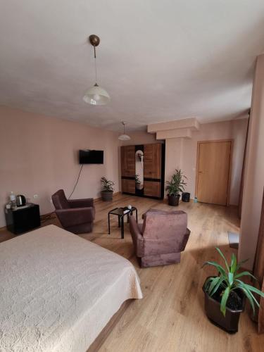 Televisyen dan/atau pusat hiburan di Guest Apartment Havana