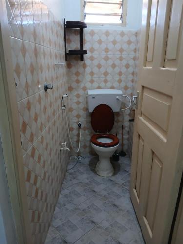 Koupelna v ubytování Fatnaish Apartment Mzungu