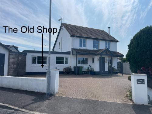 Fotografie z fotogalerie ubytování The Old Shop, West Yelland v destinaci Barnstaple