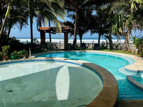 Swimmingpoolen hos eller tæt på La Perla de Andrés