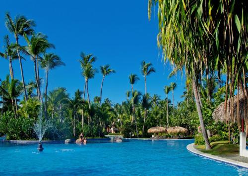 
The swimming pool at or close to Paradisus Punta Cana Resort - All Inclusive
