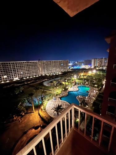 جولف بورتو مارينا منطقه الجولف باي