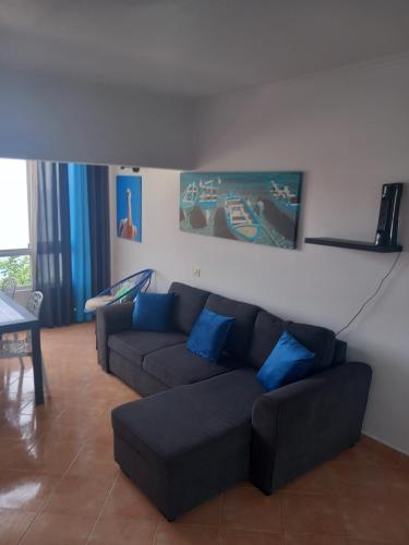 Ruang duduk di Apartamento Playa Paraiso