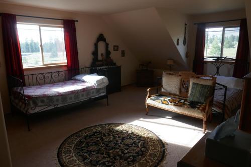 Ένα ή περισσότερα κρεβάτια σε δωμάτιο στο Tunk Valley Ranch House